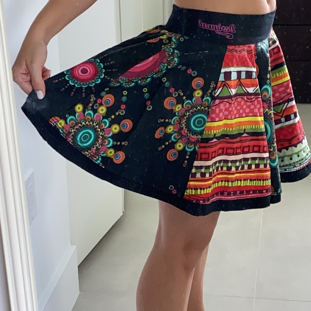 Desigual juniors 11/12 fits XS/S colourful circle skirt geometric floral lined